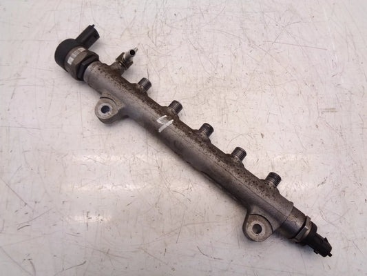 Rampa inyectora Kia 1,6 CRDI Diesel D4FB 0445214111