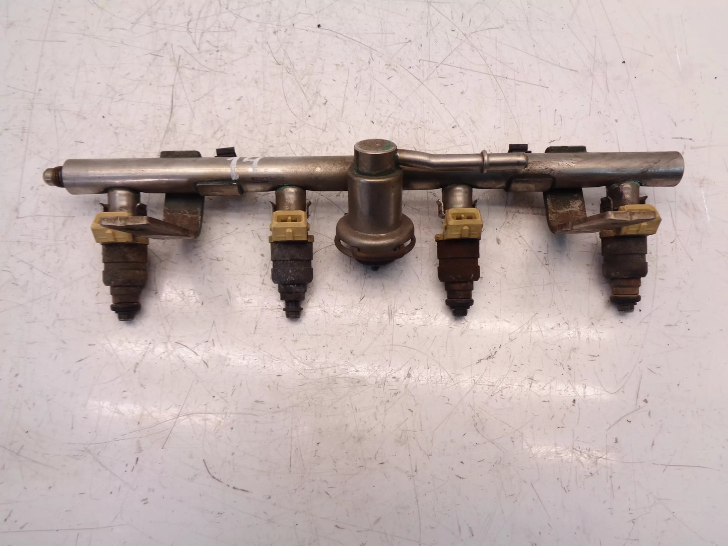 Rampa de inyectores Mini 1,6 W11B16A