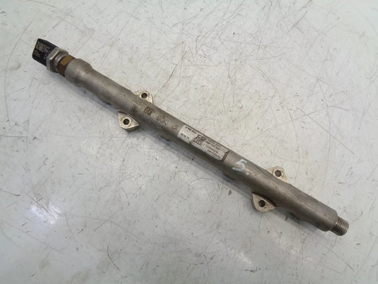 Rampa inyectora Volkswagen Seat 1,5 TSI DACA DAC 05E133320
