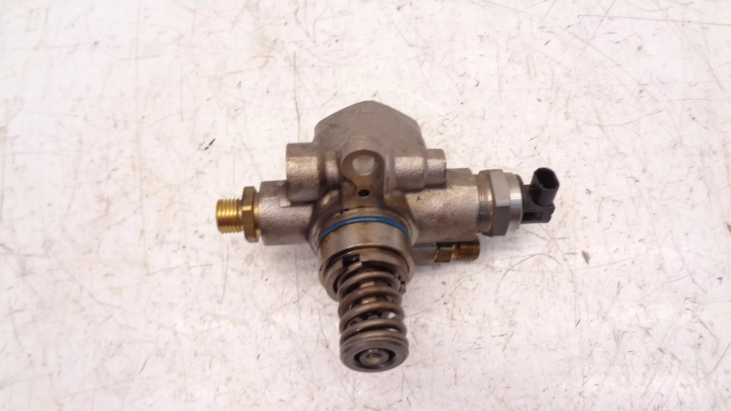 Bomba de combustible Audi 2,9 TFSI DECA DEC 06M127026H