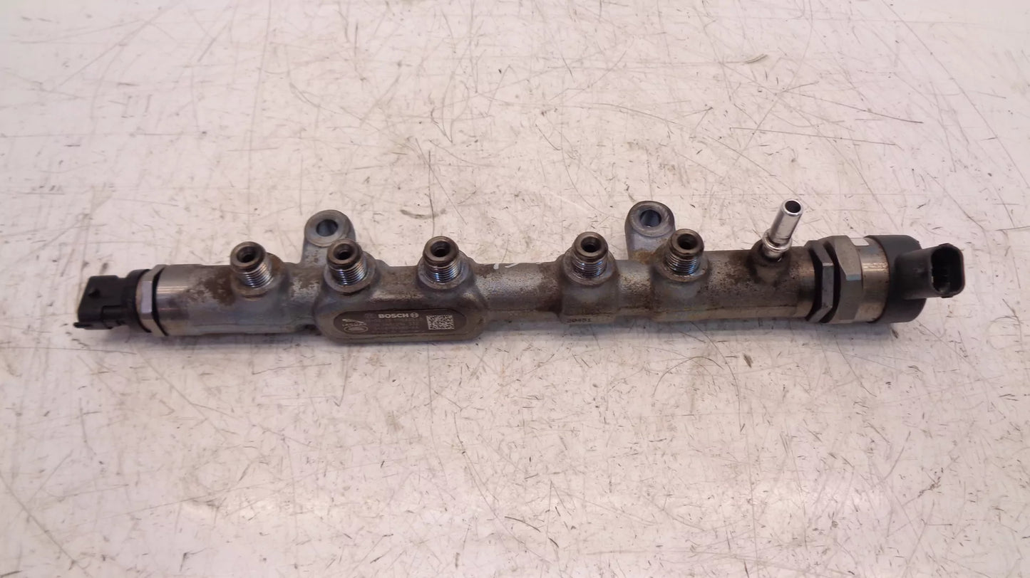 Rampa inyectora Jaguar 2,0 D 204DTD 0445214332 G3F4-9D280-AA