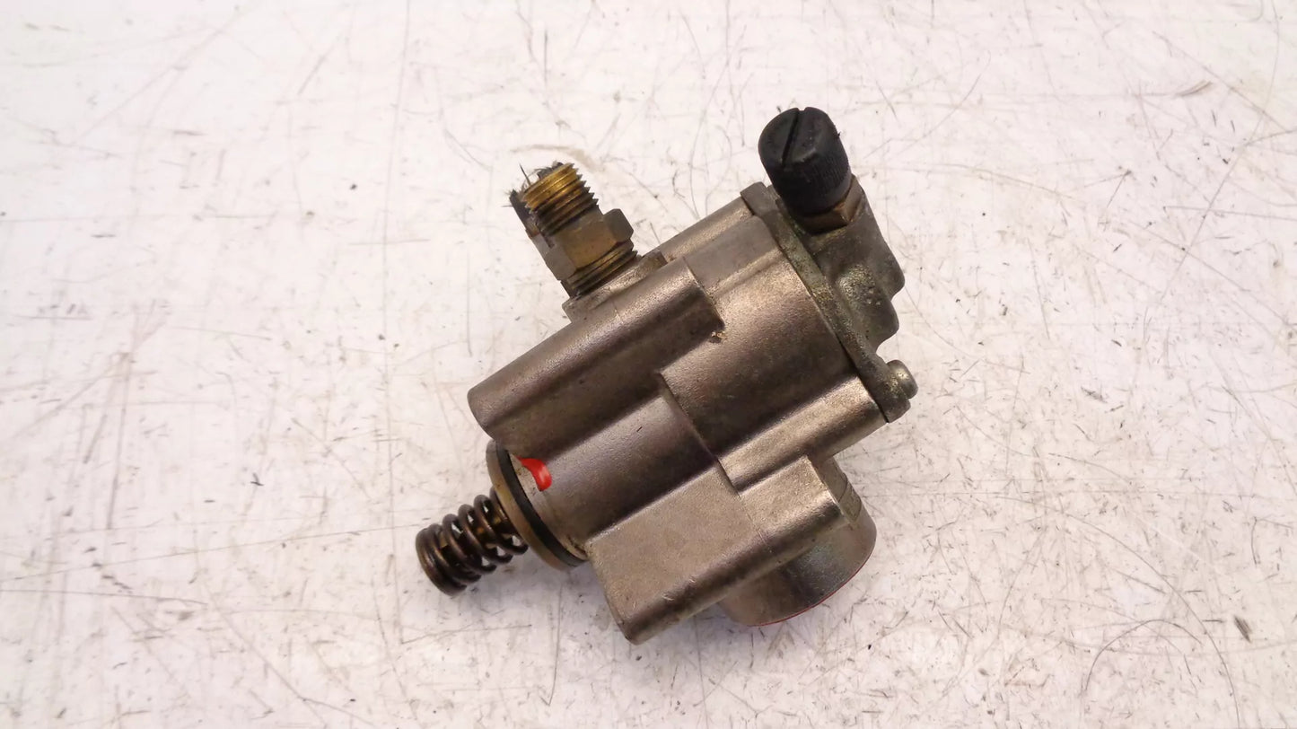 Bomba de combustible Audi 2,0 TFSI gasolina BGB 06E906051K