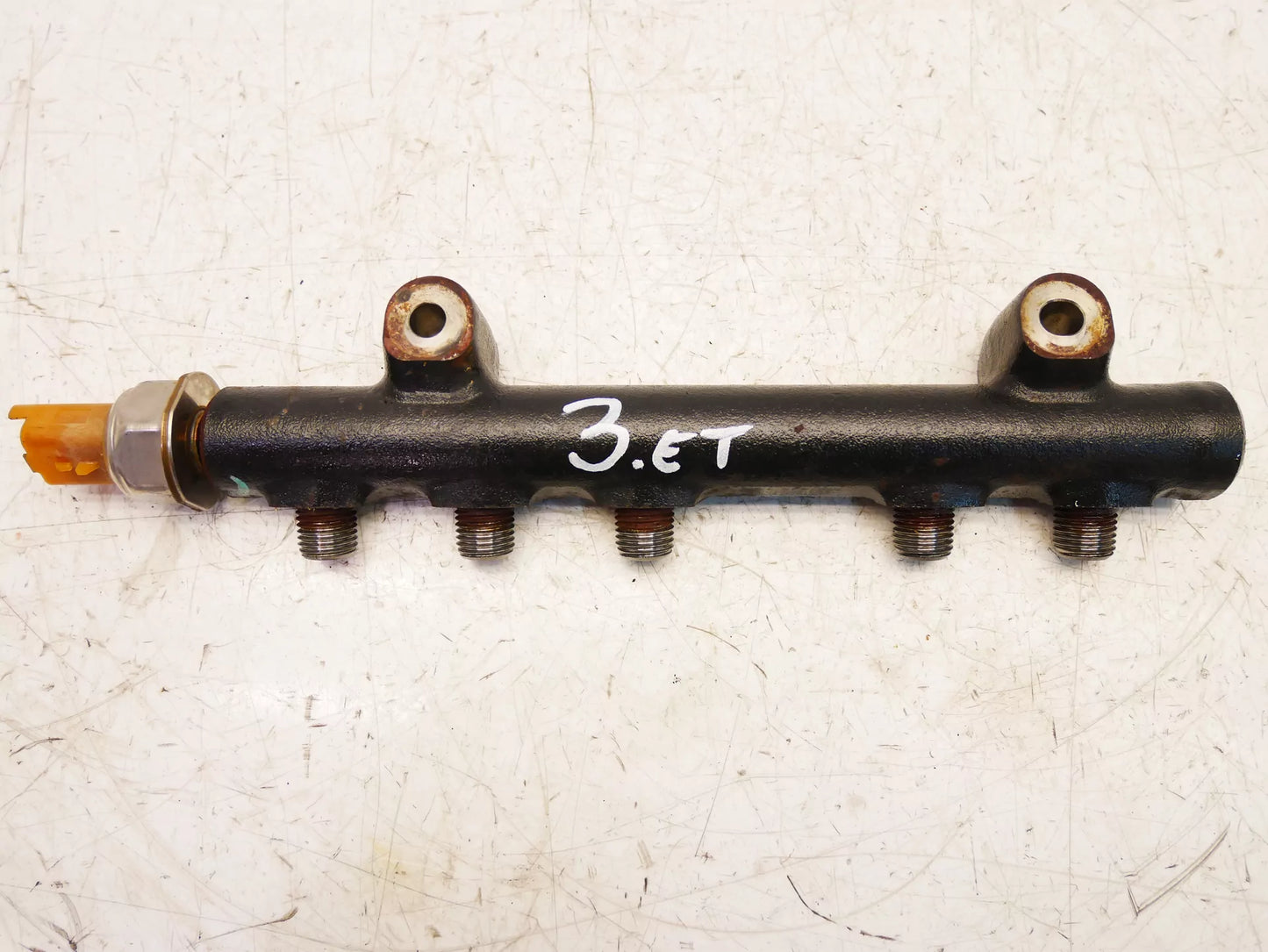 Rampa inyectora Ford 1,5 TDCi Diesel XVJA 9804776780