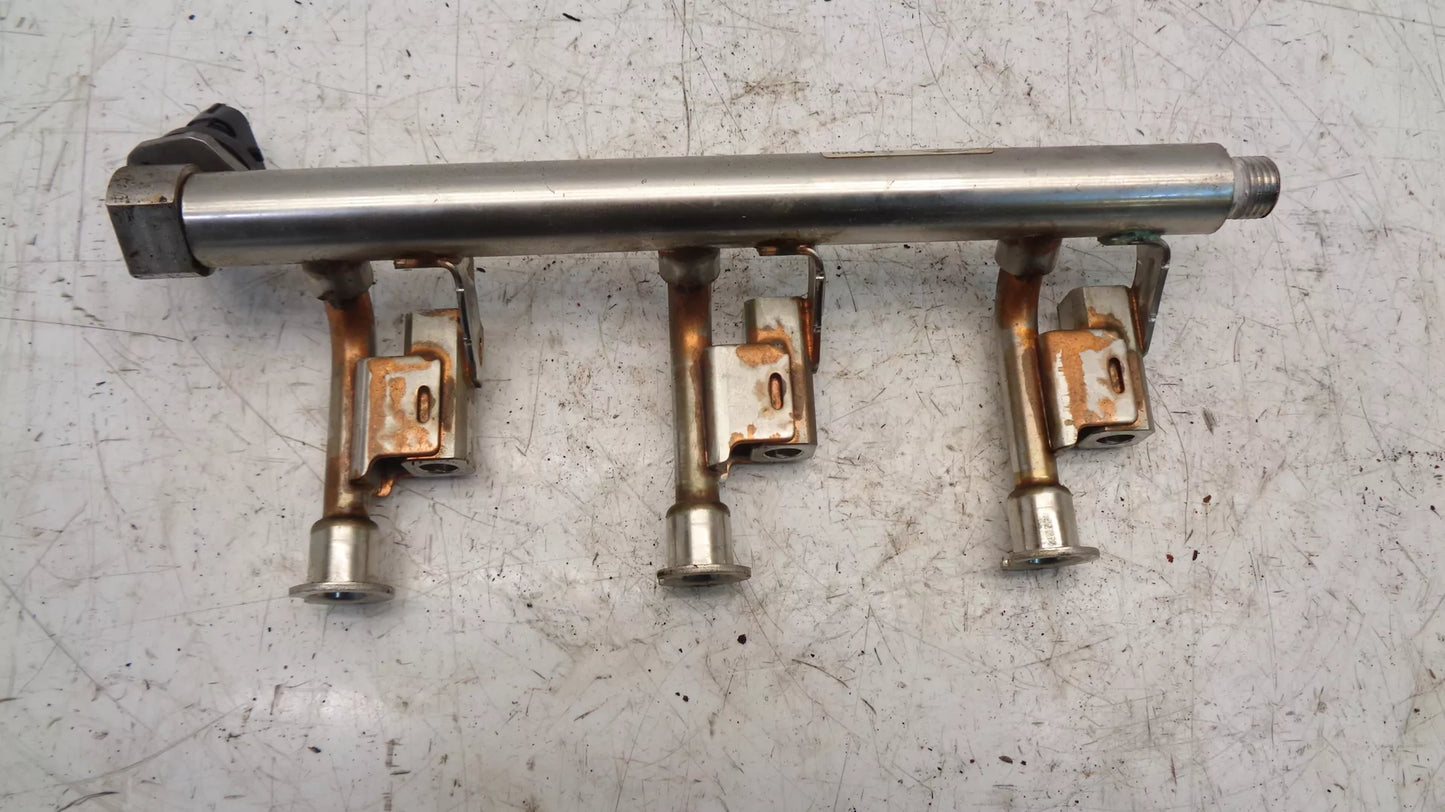 Rampa de inyectores Ford 1,0 EcoBoost M2DC 0261555179