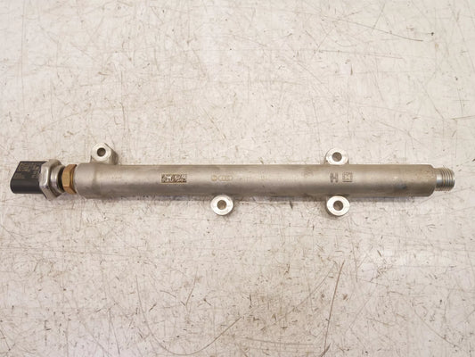 Rampa de inyectores Audi Seat Skoda Volkswagen 1,0 TSI TFSI DKRF DKR 04C133320G