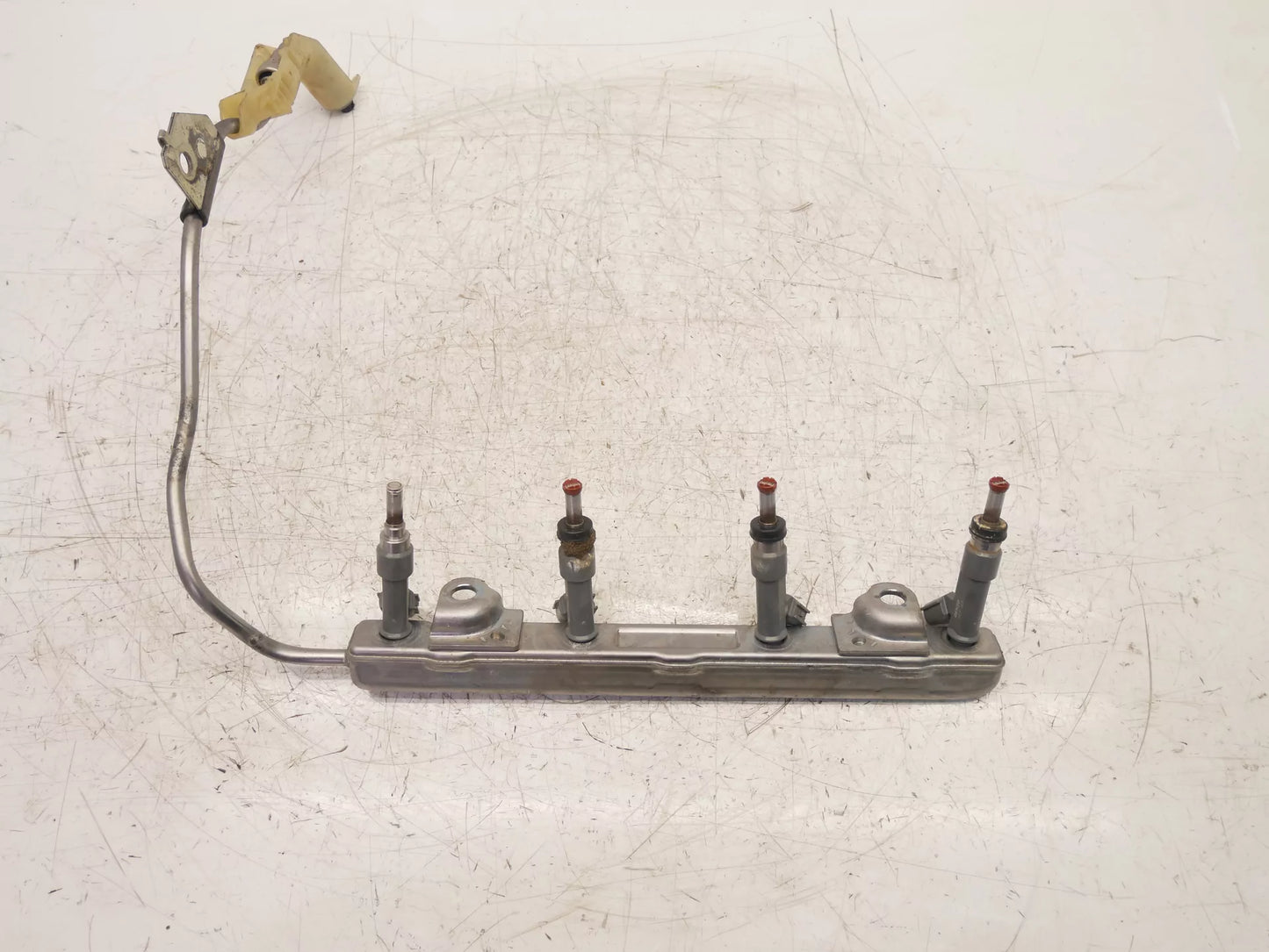 Rampa de inyectores Toyota 1,8 Hybrid gasolina 2ZR-FXE 2ZR 23750-0T110