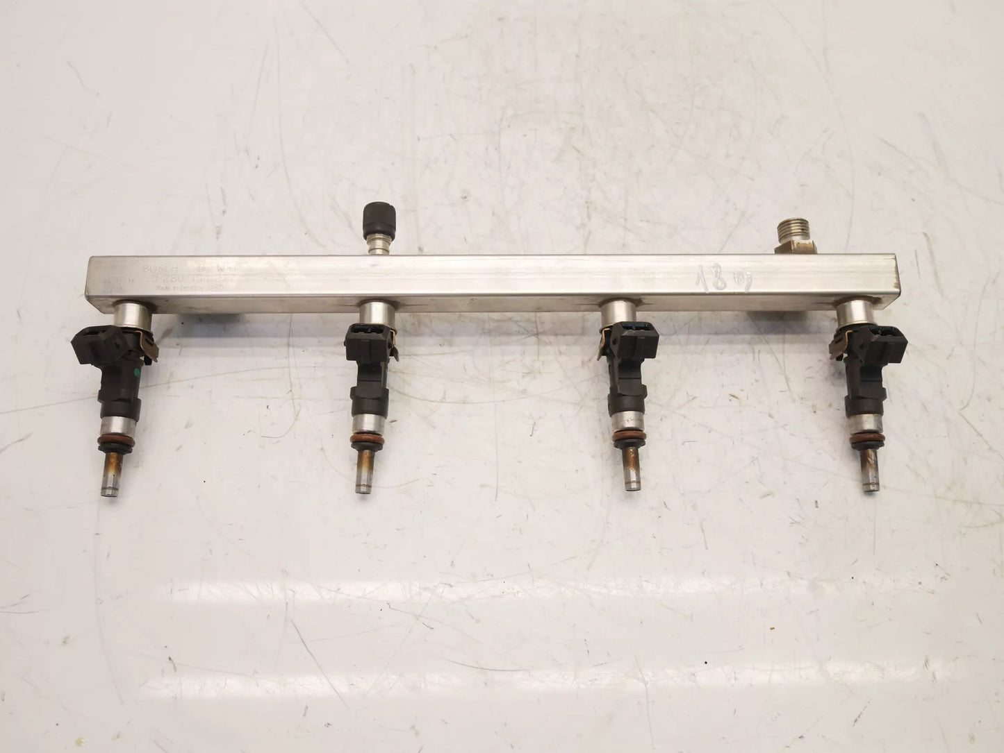 Riel inyector Maserati Quattroporte V 4.2 V8 M139A M139 M139P 0280151227