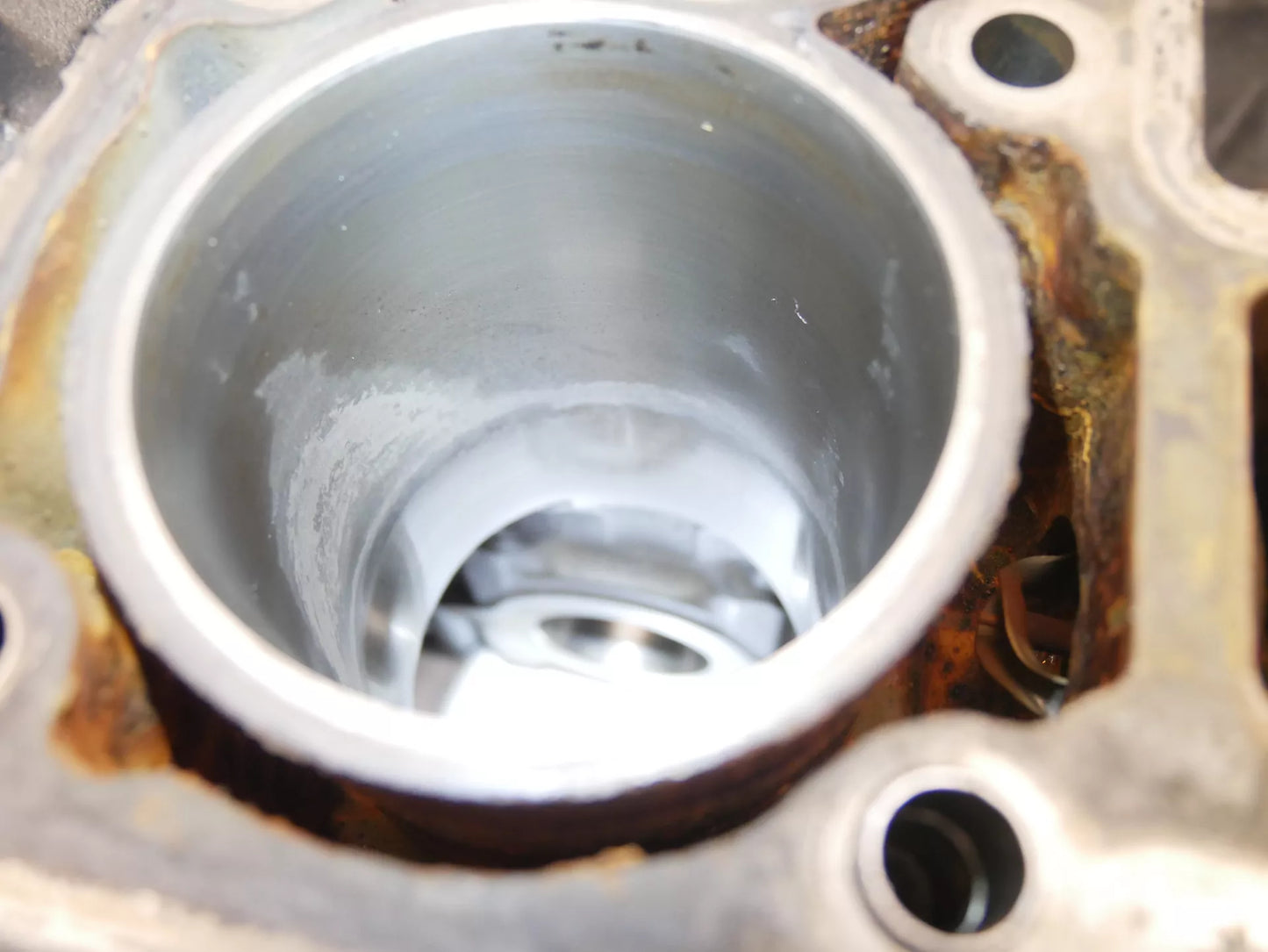 Bloque de motor Defecto Ford 1,1 gasolina XYJB H1BG-6015-AA