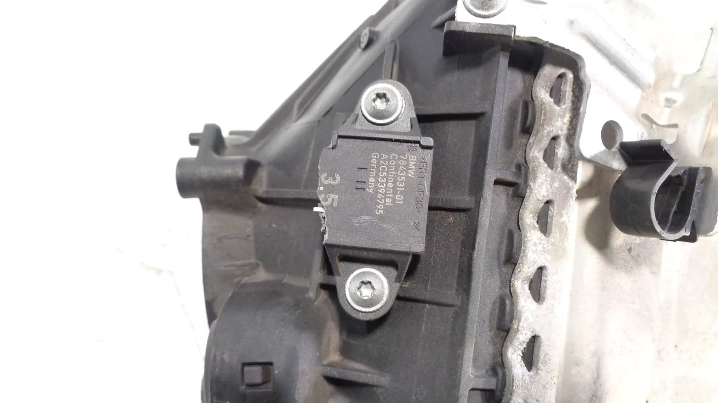 Tubos de presión Boost BMW 4,4 gasolina S63B44B 7843123