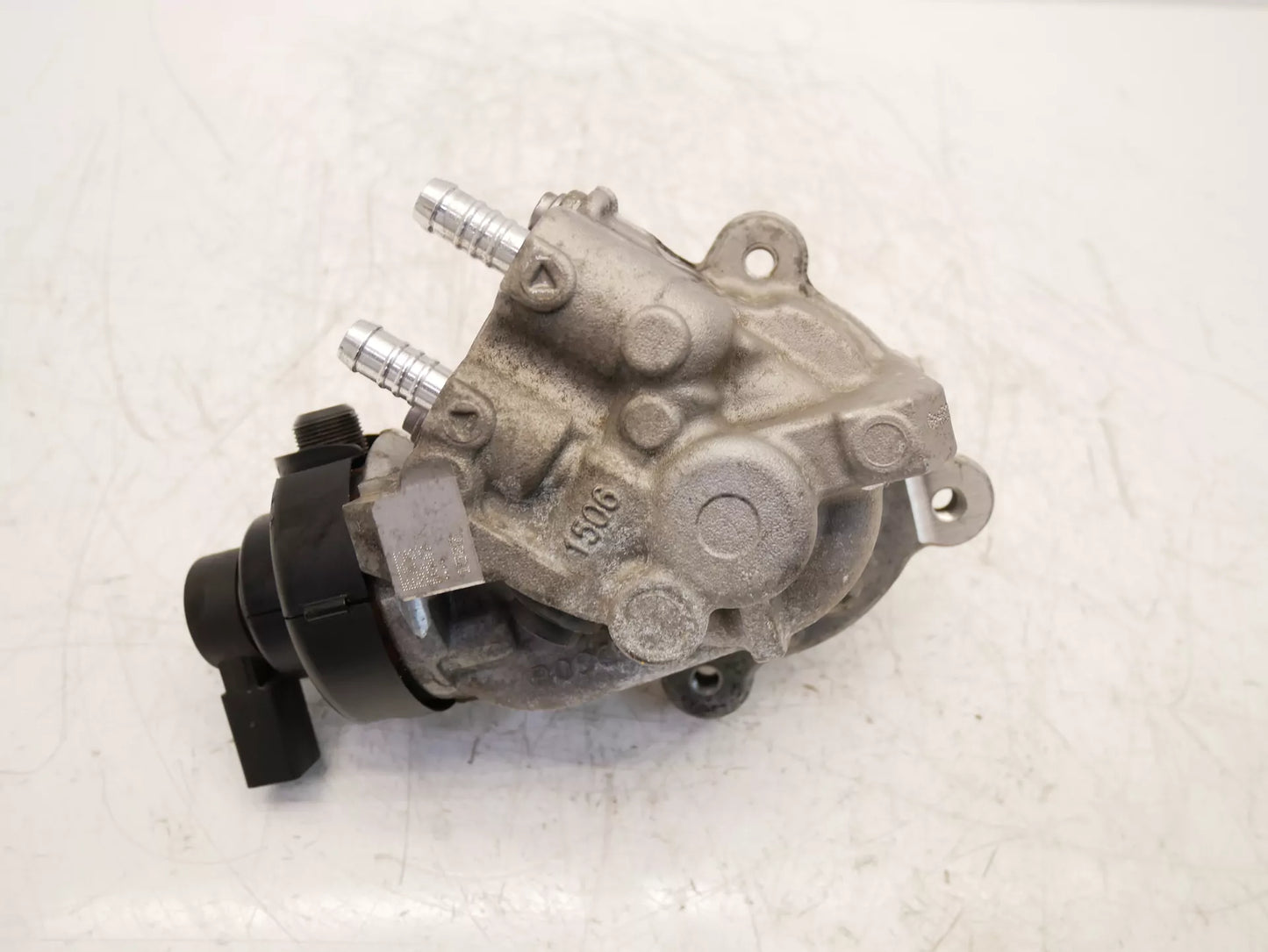 Bomba de alta presión Audi Volkswagen Skoda A3 Golf Kodiaq 2.0 TDI DTUA DTU 0445010790