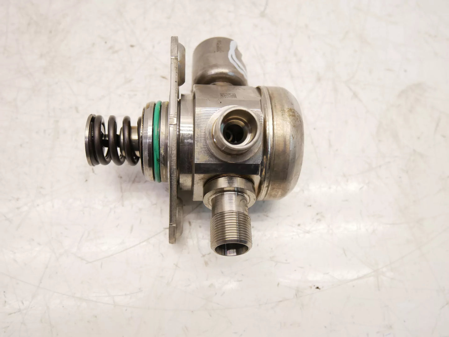 Bomba de combustible Defecto Mercedes-Benz 4,0 V8 M177.980 177.980 0261520342