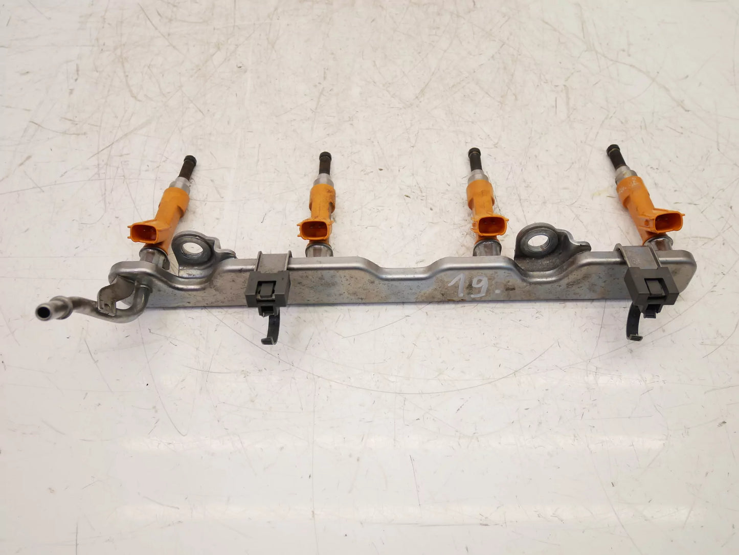 Rampa de inyectores Lexus 2,5 300h gasolina Hybrid 2AR-FSE 2AR HGSH1 23250-36020