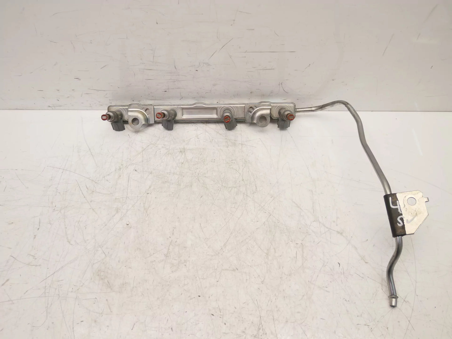 Rampa de inyectores Toyota 1,8 Hybrid gasolina 2ZR-FXE 2ZR 23250-0T110