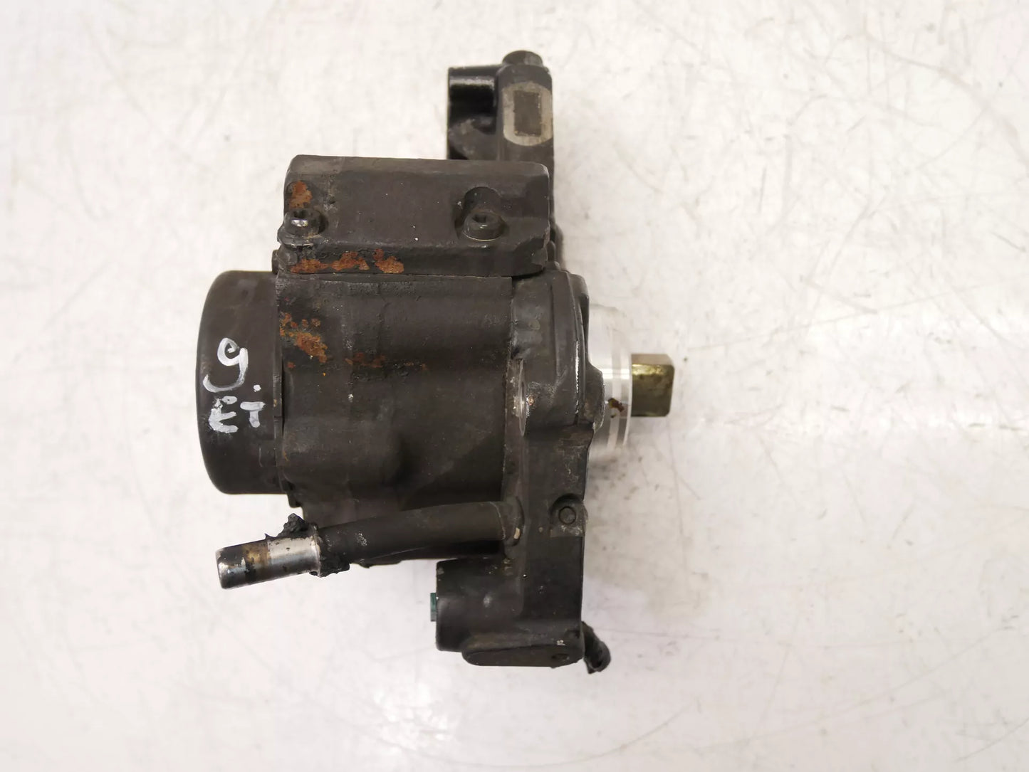 Bomba de alta presión defectuosa Ford Focus C-Max 2.0 TDCI Diesel TXDB