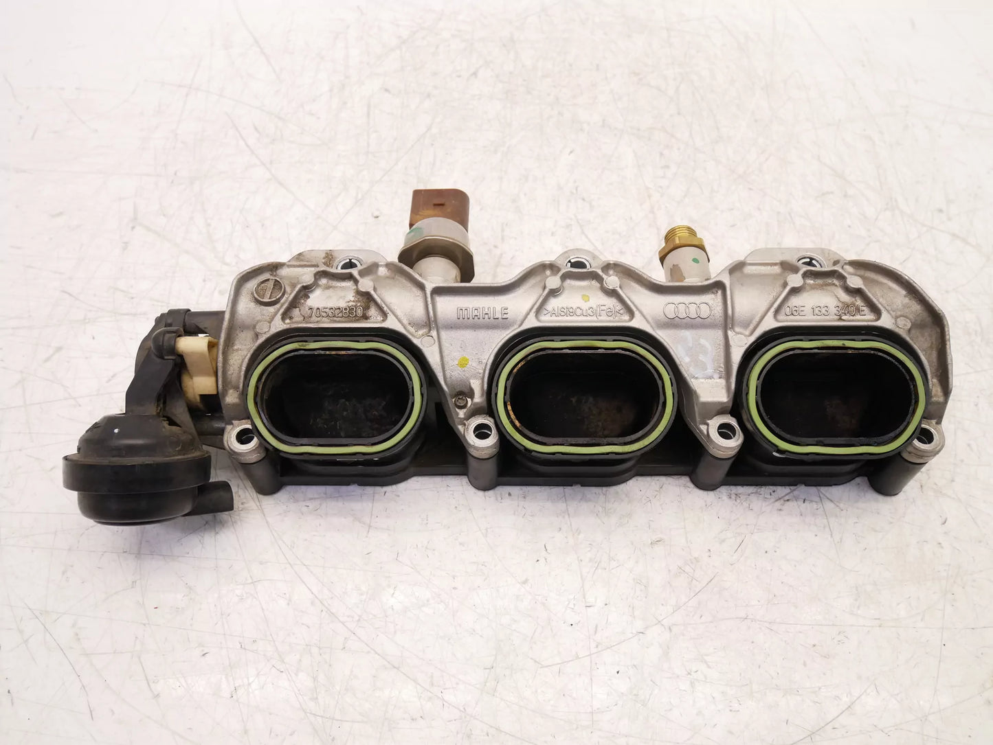 Rampa de inyectores Audi 3,0 TFSI Quattro CTUB CTU 06E133340E 06E133109AS