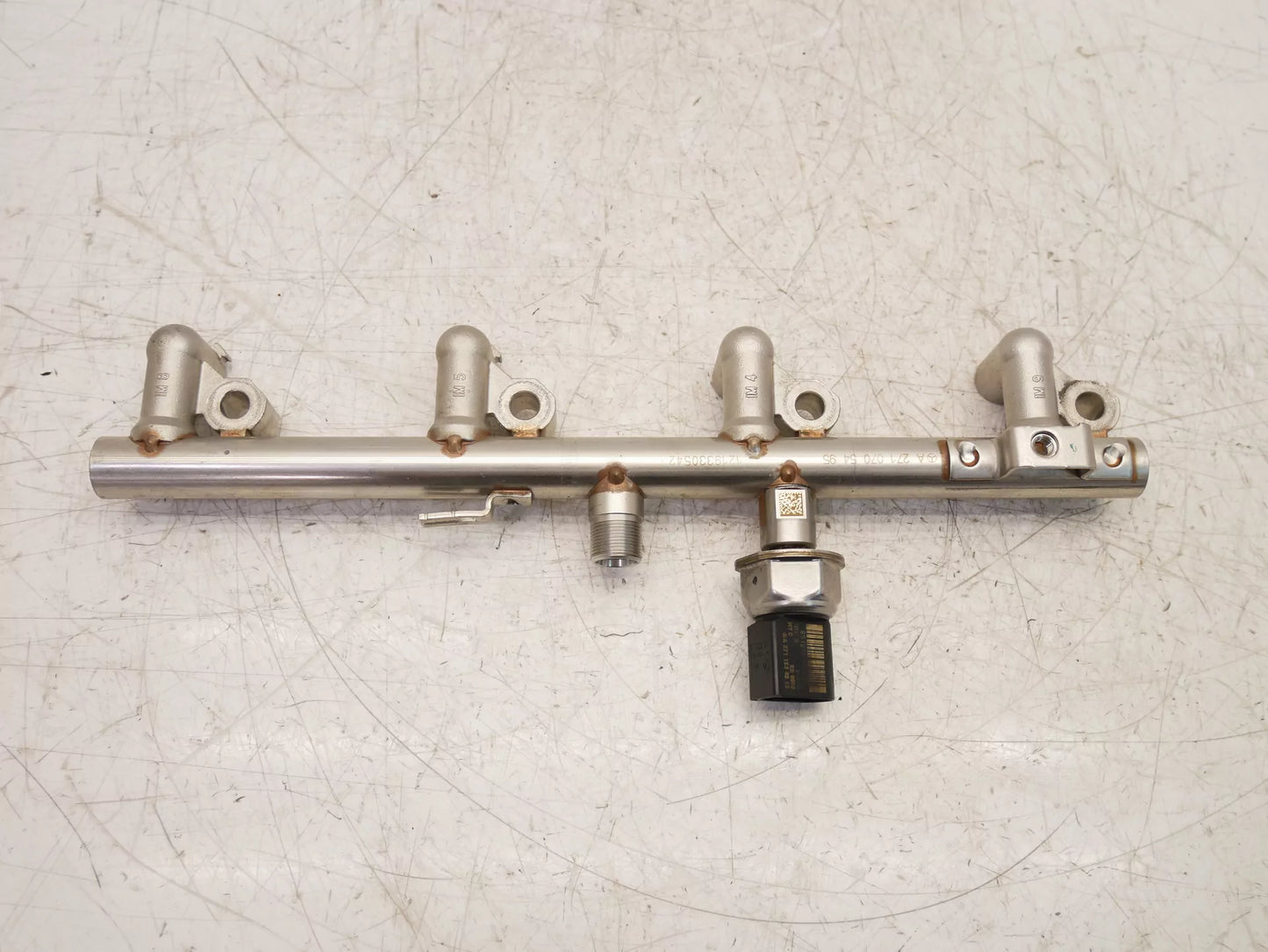 Rampa de inyectores Mercedes-Benz 1,8 CGI 271.860 A2710705495