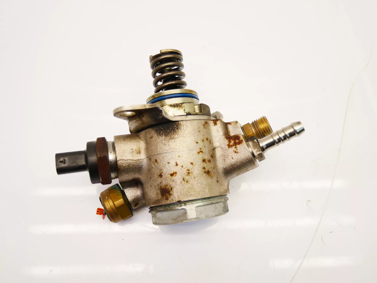 Bomba de combustible Defecto Audi 3,0 CAKA CAK 07L127026J