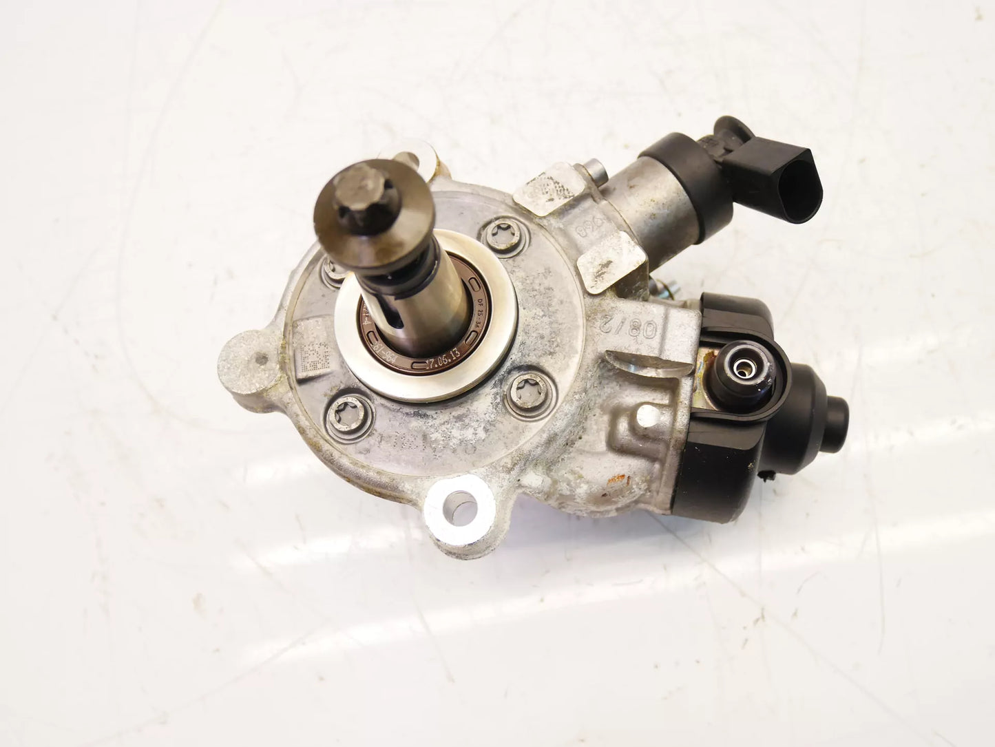 Bomba de alta presión BMW Serie 1 F20 F21 114d 114 d 1.6 D Diesel N47D16A N47 8515058