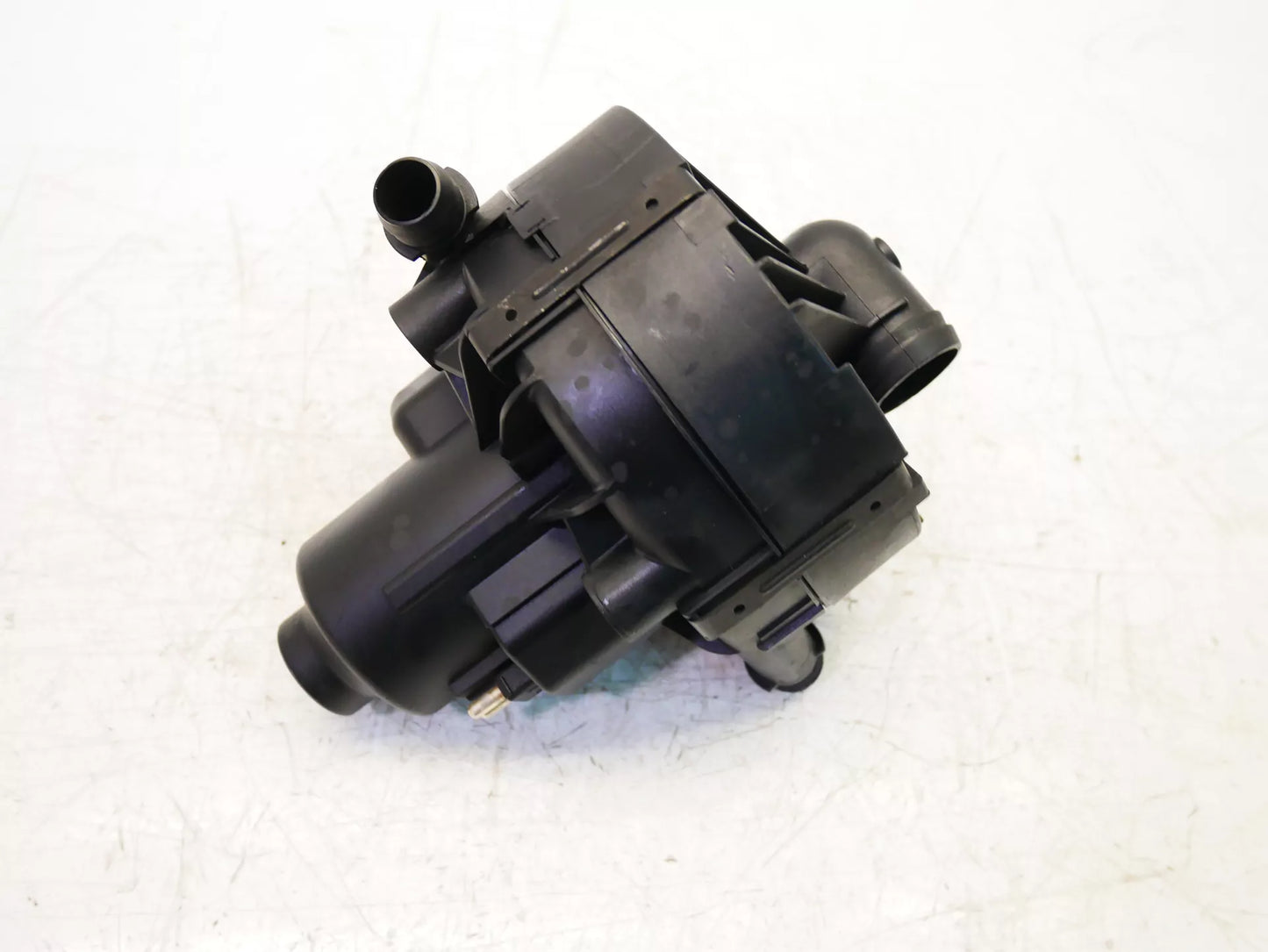 Bomba de aire secundario Mercedes-Benz 4,7 V8 273.923 M273 A0001405185