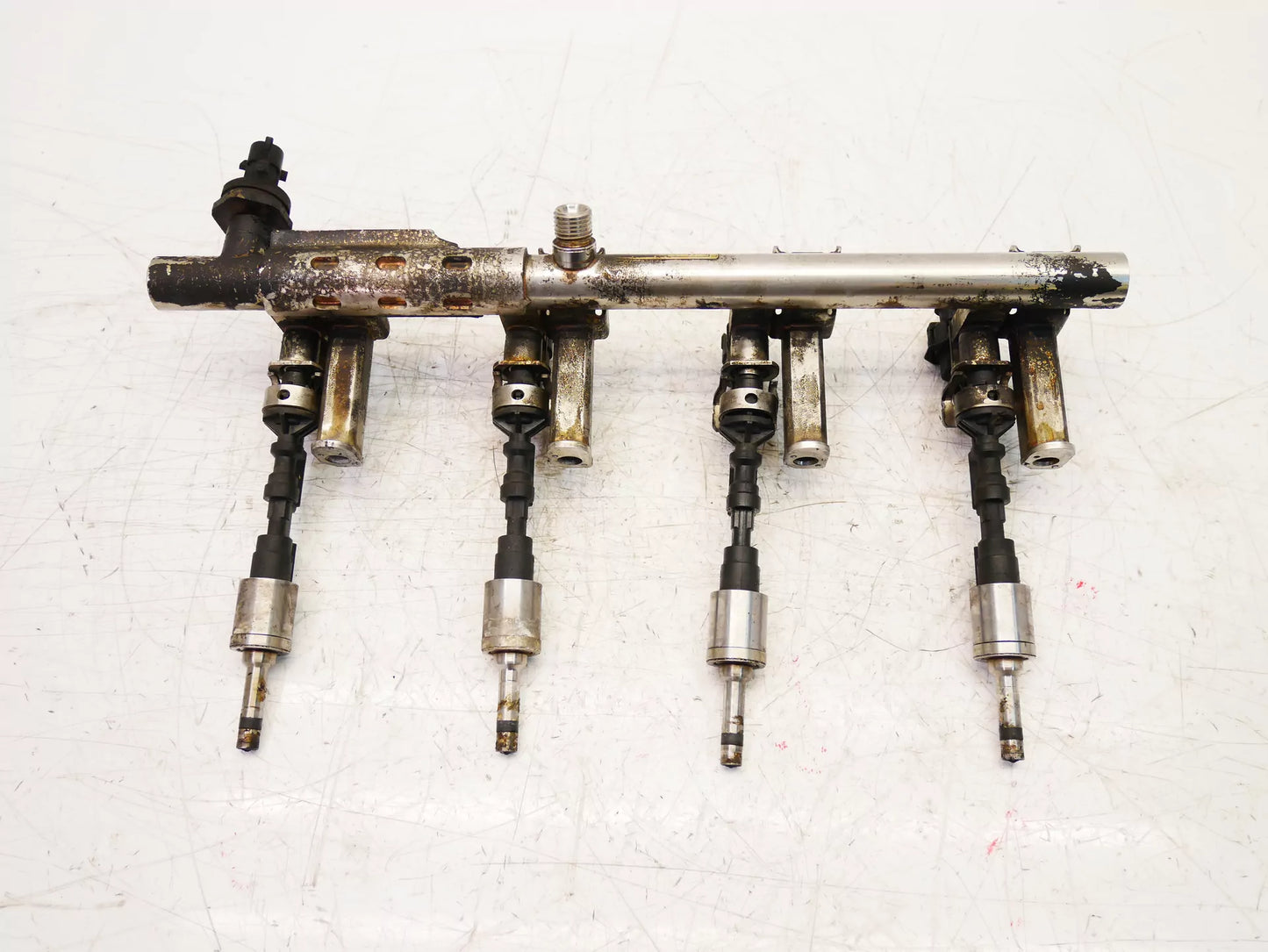 Rampa de inyectores Ford 1,6 EcoBoost JTDB CJ5G-9H487-BA