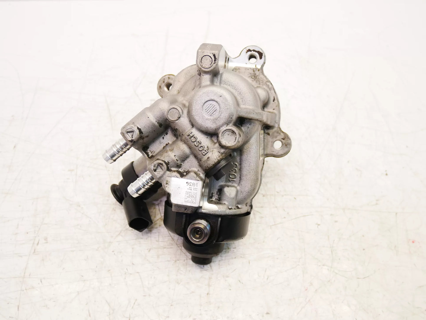 Bomba de alta presión Audi A6 Q5 2.0 40 TDI DESA 0445010537