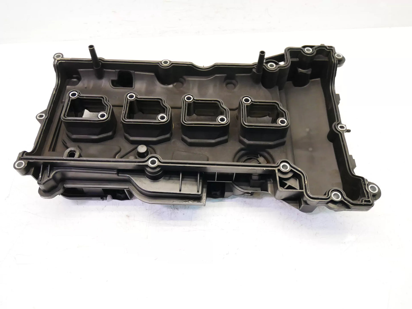 Tapa de válvula Mercedes-Benz 1,8 CGI M271.860 A2710101730