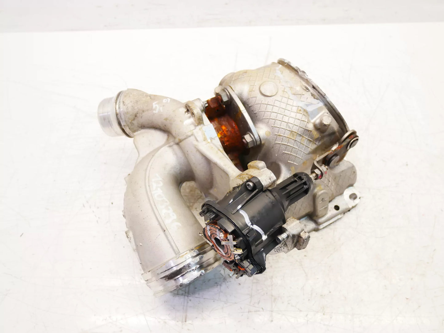 Turbocompresor BMW Serie 1 F40 118 i 1.5 gasolina B38A15A B38 8631700