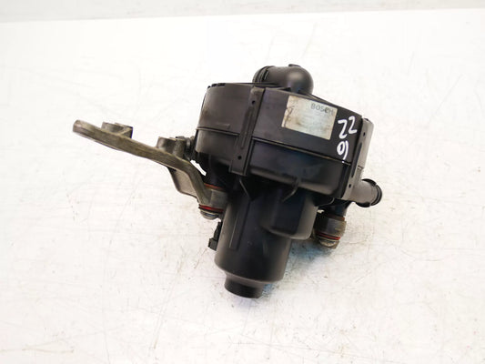 Bomba de aire secundario Mercedes-Benz 4,7 450 4-matic M273.923 A0001405185
