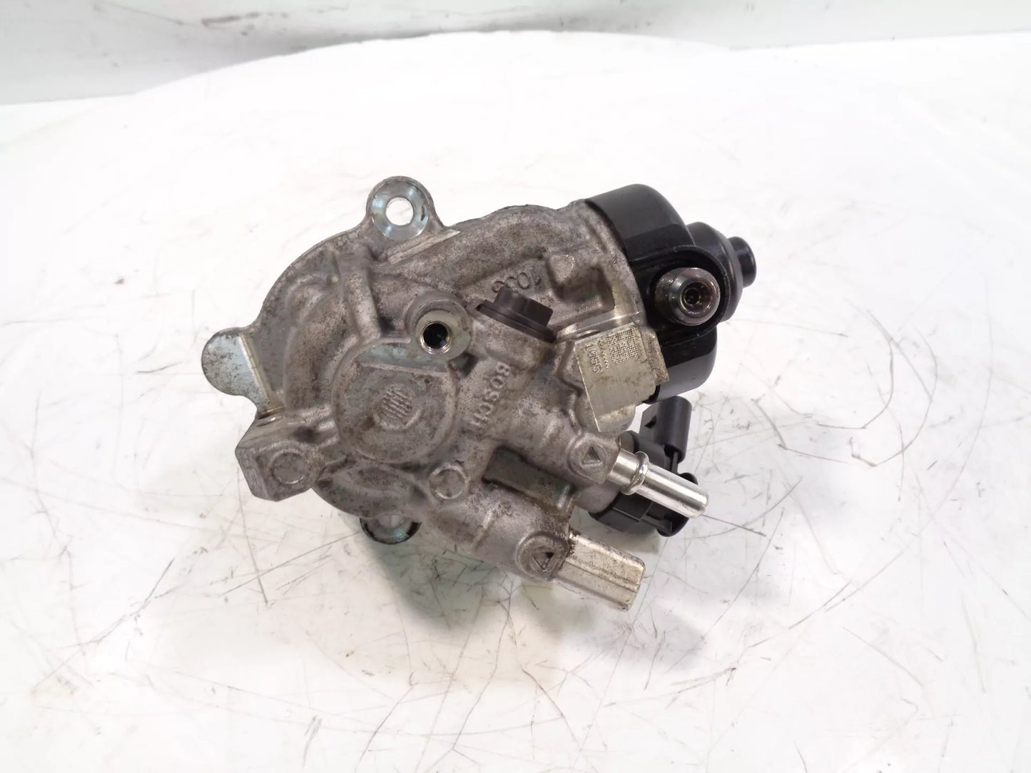 Bomba de alta presión BMW Serie 4 F32 F33 2.0 d xDrive B47D20A B47 0445010588 8511626