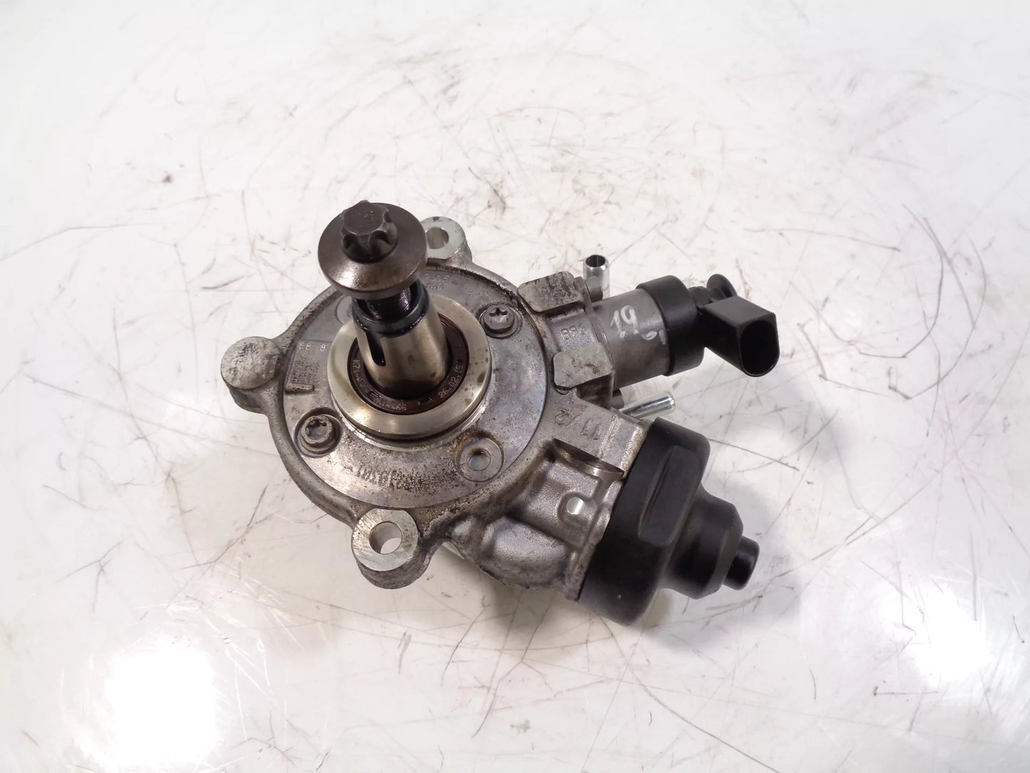 Bomba de alta presión BMW Serie 4 F32 F33 2.0 d xDrive B47D20A B47 0445010588 8511626