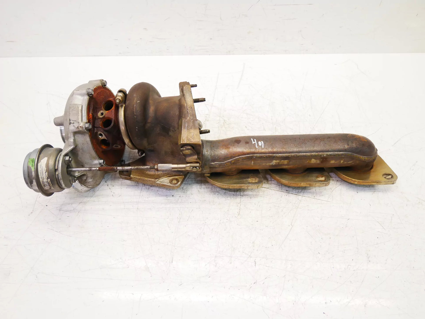 Turbocompresor Mercedes-Benz CLS 63 AMG 5.5 V8 157.981 M157.981 A2780903080