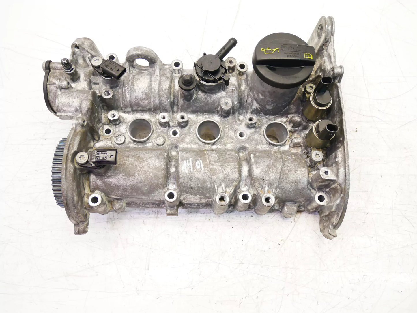 Tapa de válvulas con árboles de levas Seat Skoda Volkswagen 1.0 TSI CHZC CHZ 04C103479K