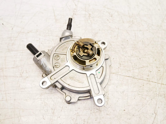 Bomba de vacío Mercedes-Benz 3,5 gasolina M 272.980 A2722300565