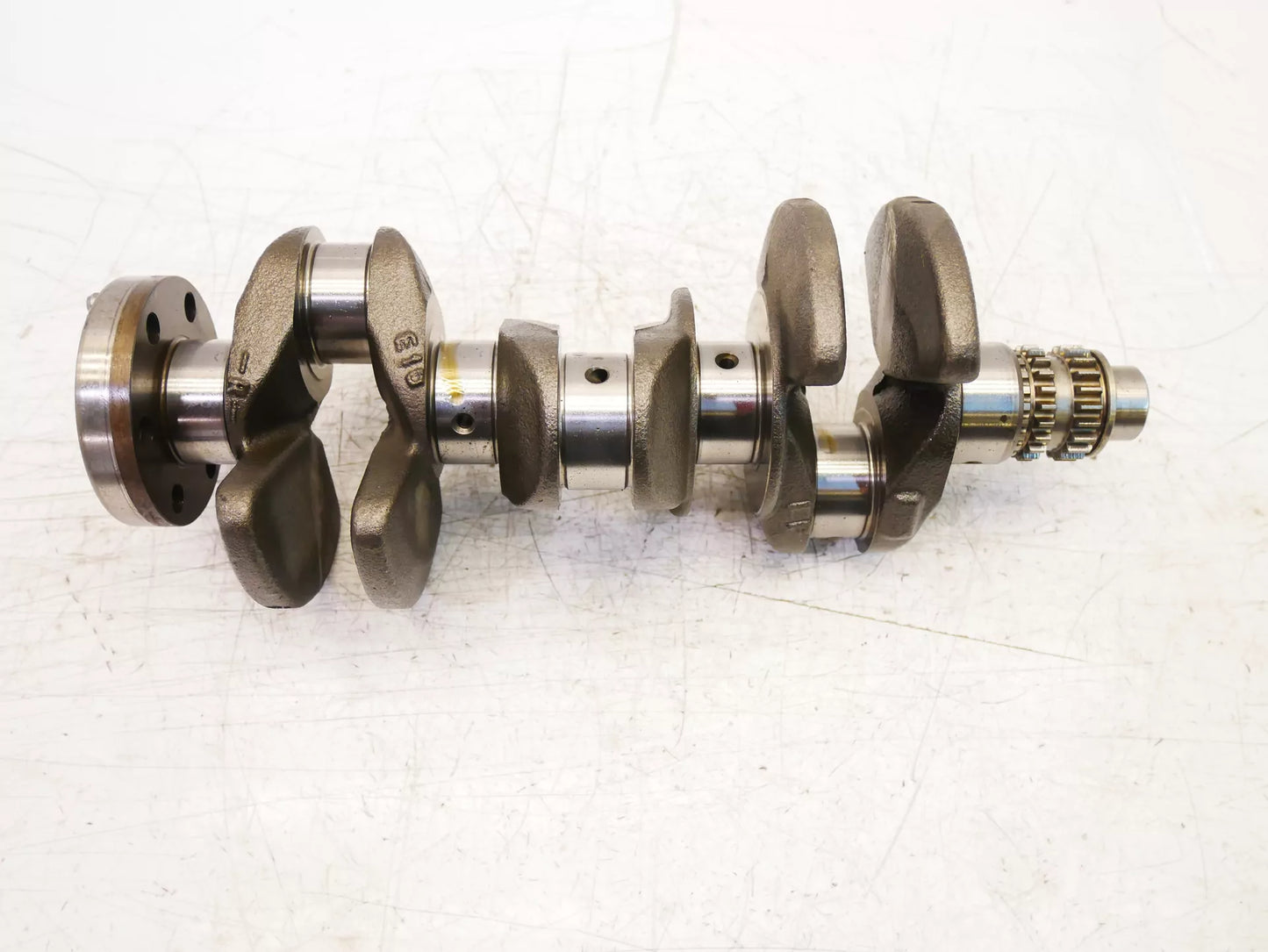 Cigüeñal Renault 0,9 TCE 90 H4BT408 H4B 0674R