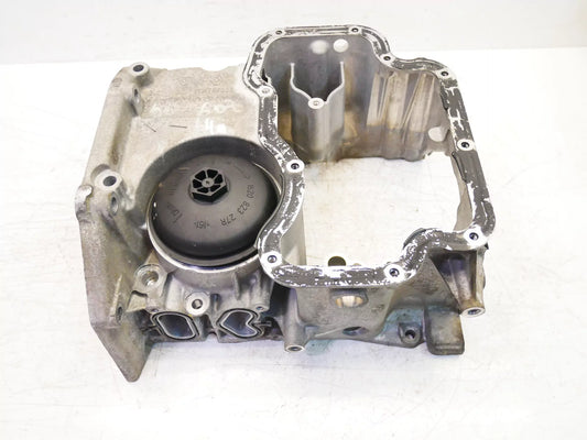 La Parte Superior Del Cárter De Aceite Renault 0,9 TCE 90 H4BT408 H4B 110179688R