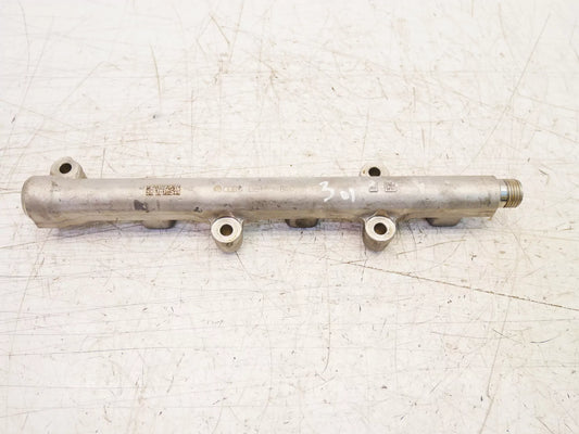 Rampa de inyectores Volkswagen Audi Seat 1,0 TSI DKLA 04C133320G