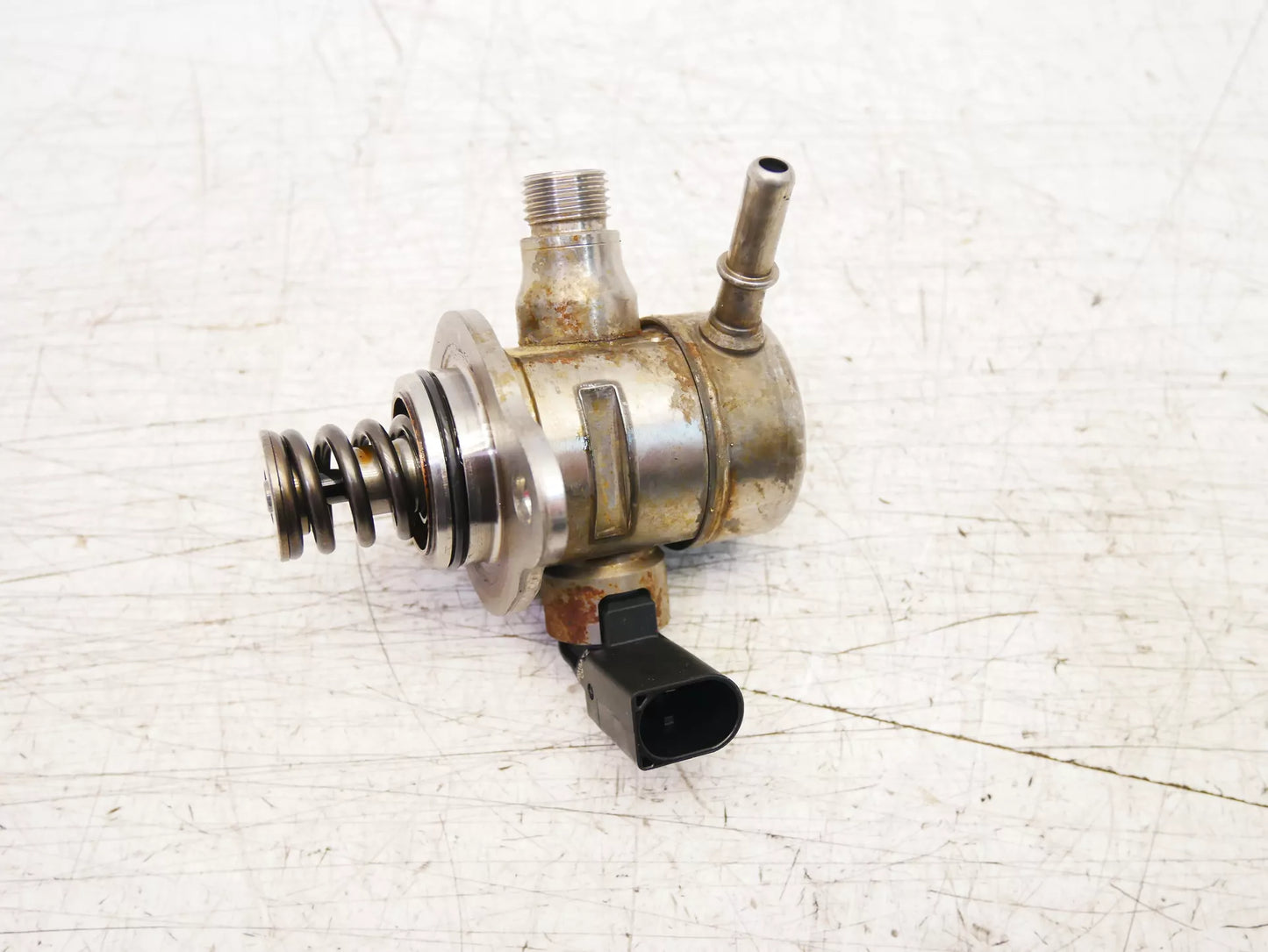 Bomba de combustible Volkswagen 1,5 TSI DPBA DPB 05E127027D