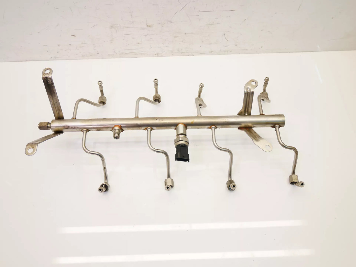 Rampa de inyectores Porsche 4,8 S GTS 48.01 M48.01 94811011502