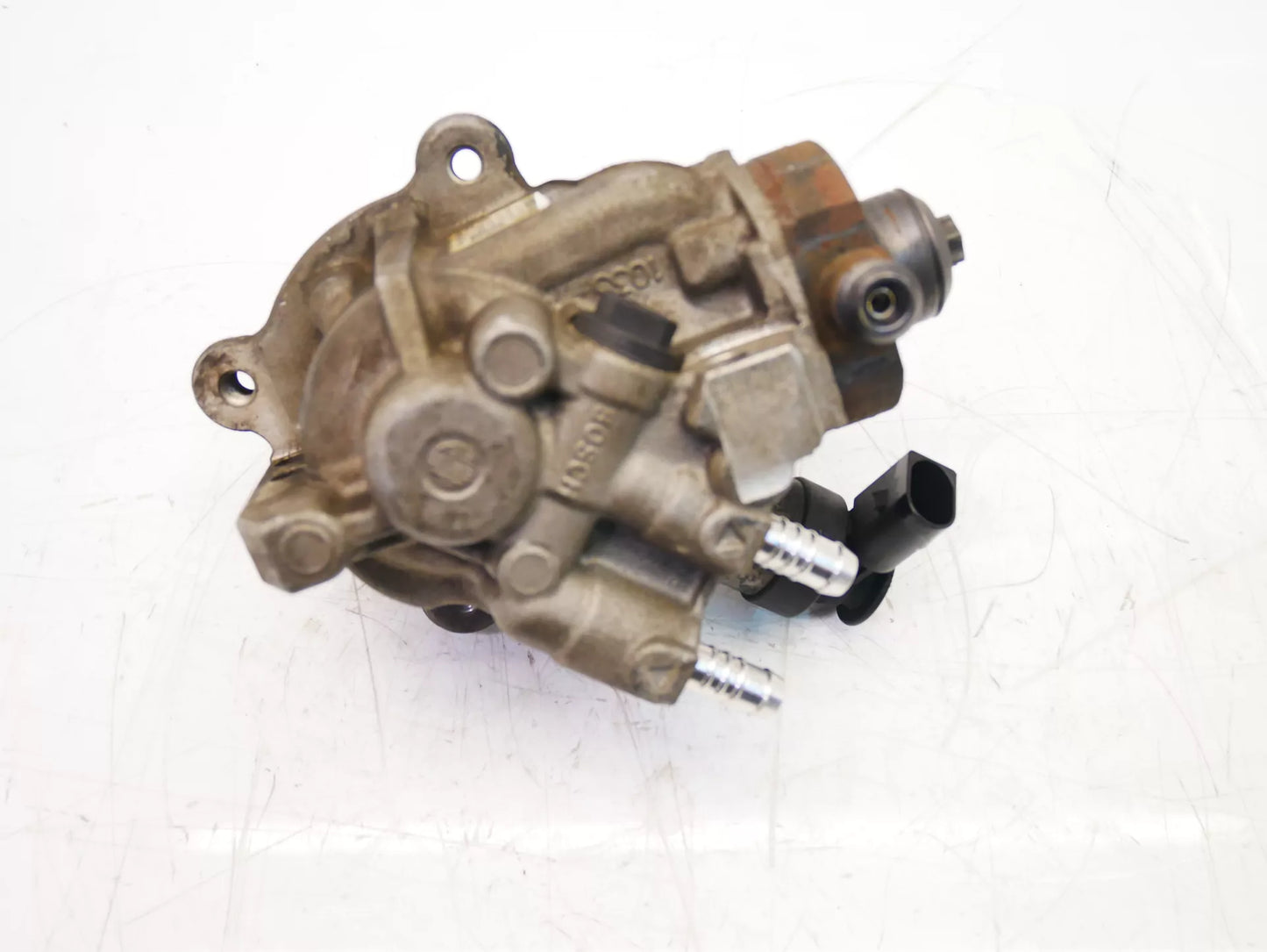 Bomba de alta presión Audi Seat Skoda Volkswagen 2.0 TDI CRLB CRL 0445010538 04L130755E