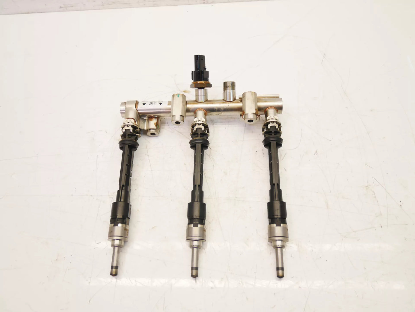 Barra de inyectores Nissan Juke Pulsar 1.0 DIG-T HRA0 HR10DDT 175228660R