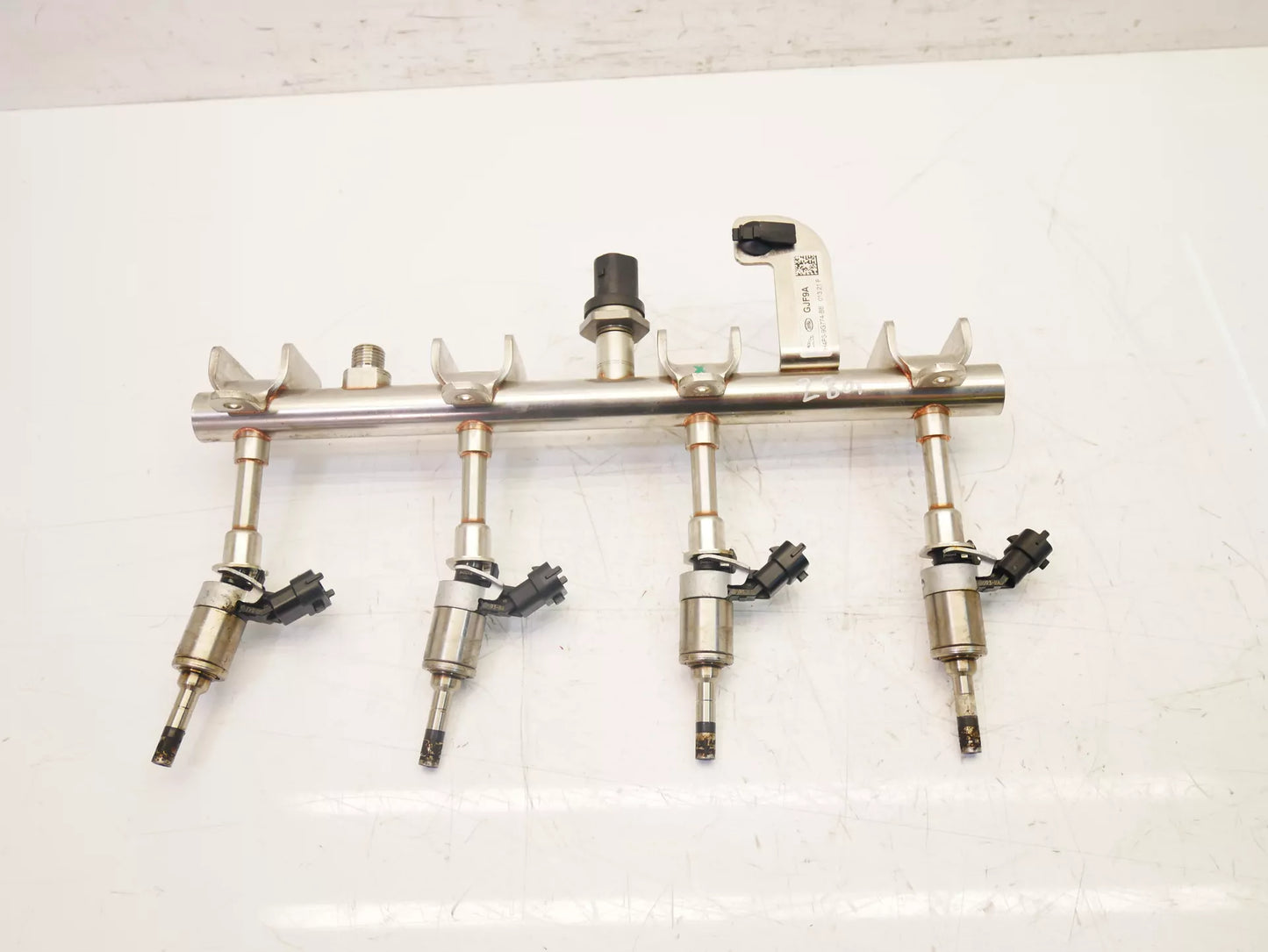 Rampa de inyectores Land Rover 2,0 P400e Hybrid PT204 H4P3-9G774-BB