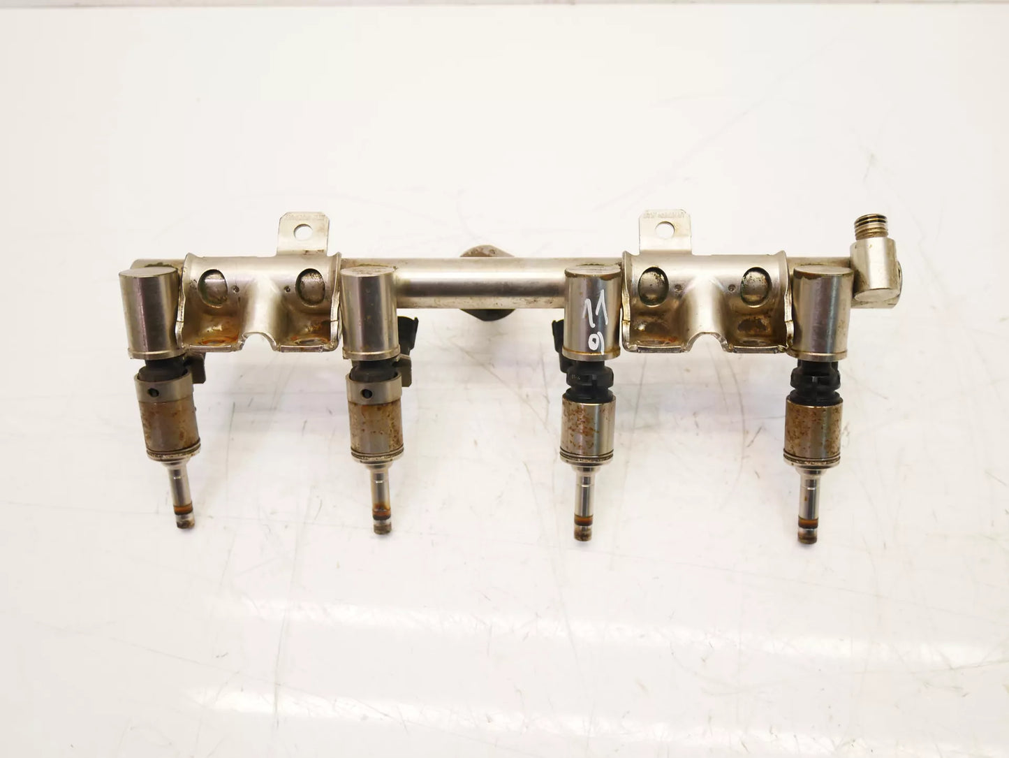 Rampa de inyectores BMW 1,6 114 i N13B16A N13 0261500