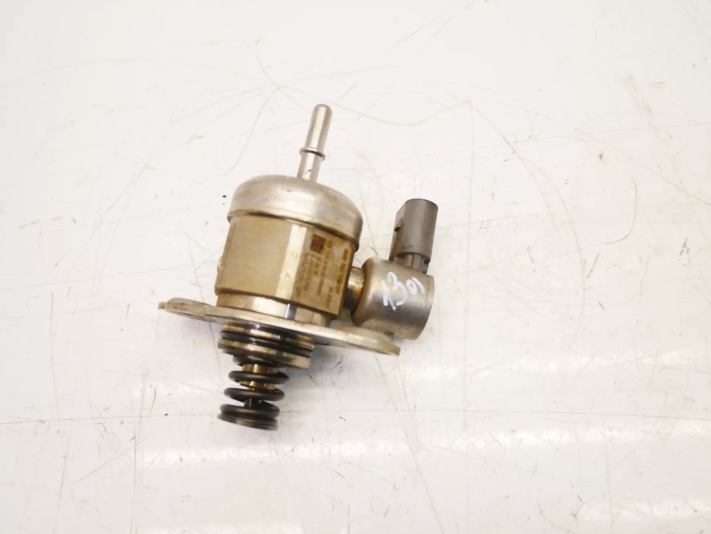 Bomba de combustible BMW 1,6 114 i N13B16A N13 7607159