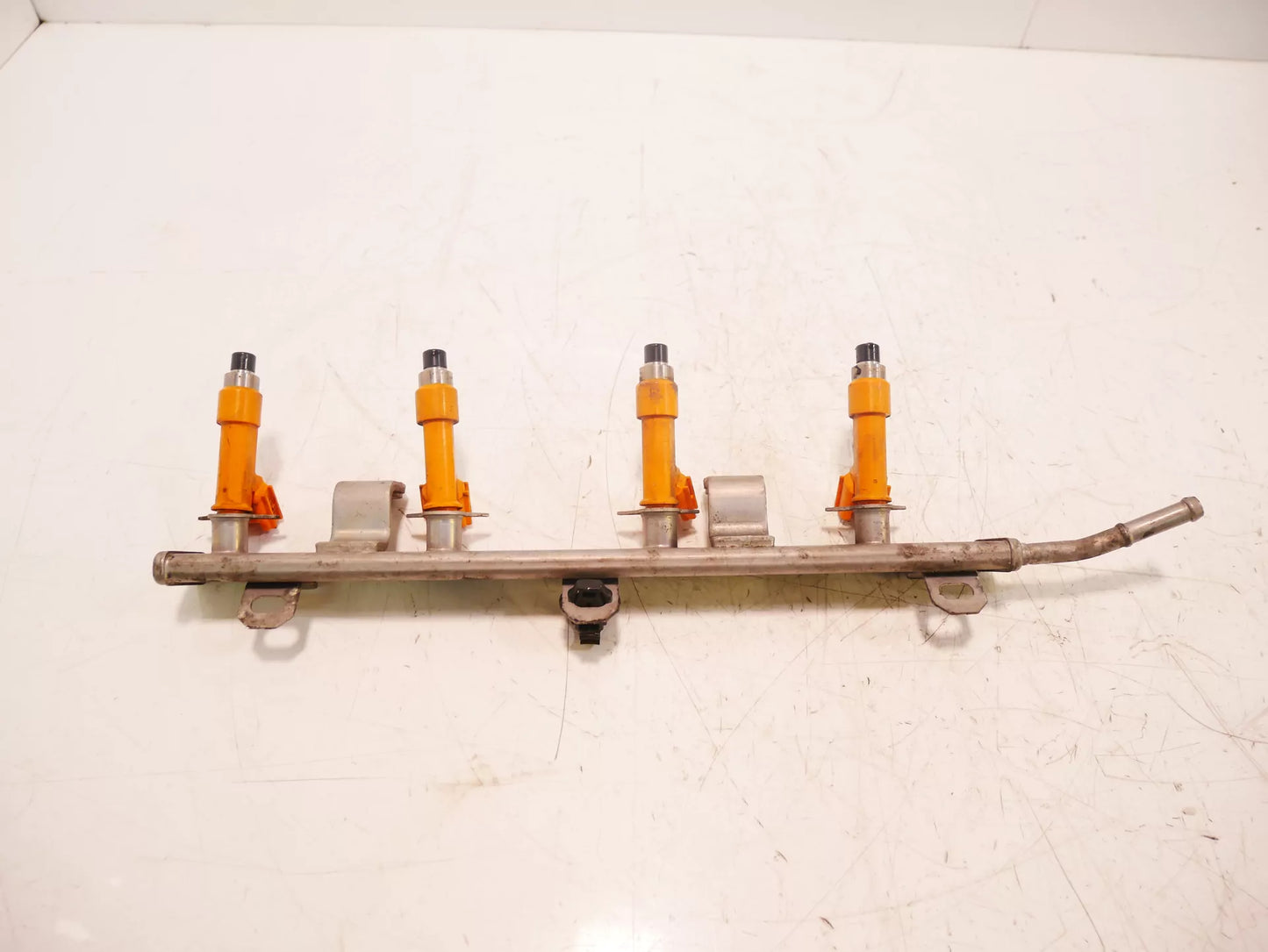 Carril del inyector Suzuki Swift IV FZ NZ 1.2 K12B 3626U DG5GY