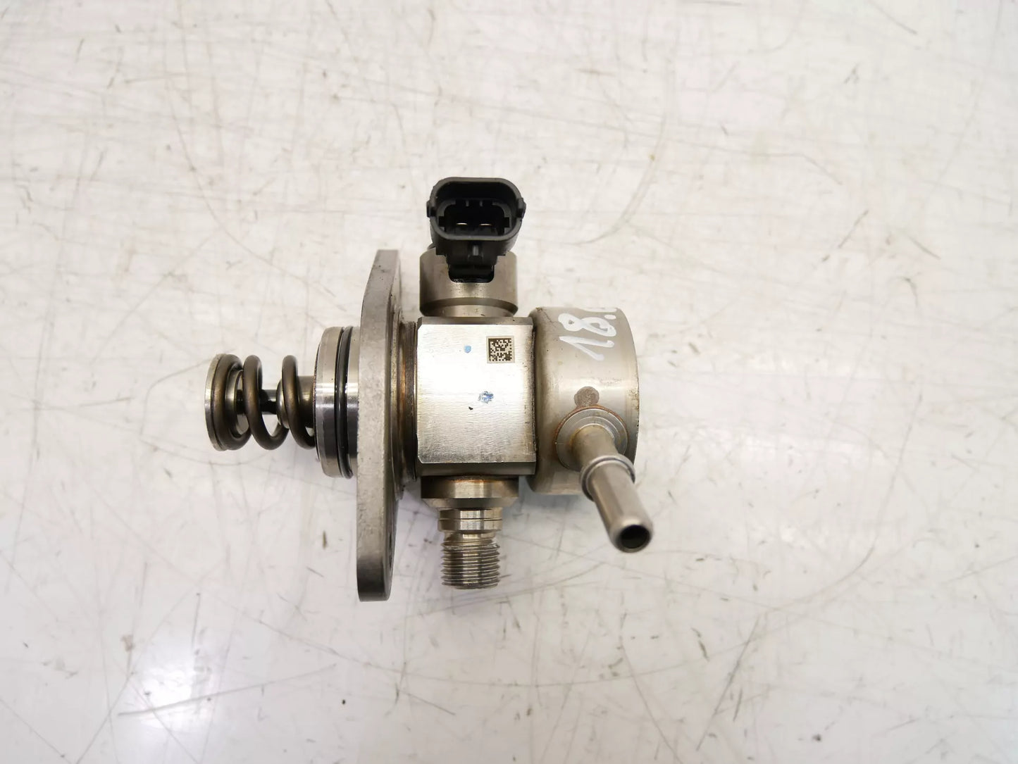 Bomba de combustible Maserati Ghibli 3.0 S Q4 M156B M156 0123243 28214-KE PHP090