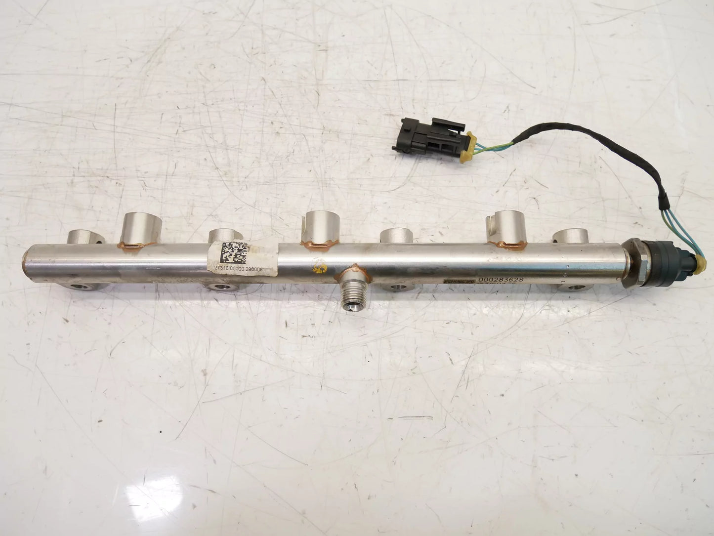 Barra de inyección Maserati Ghibli 3,0 S Q4 M156B M156 153160476 000283628