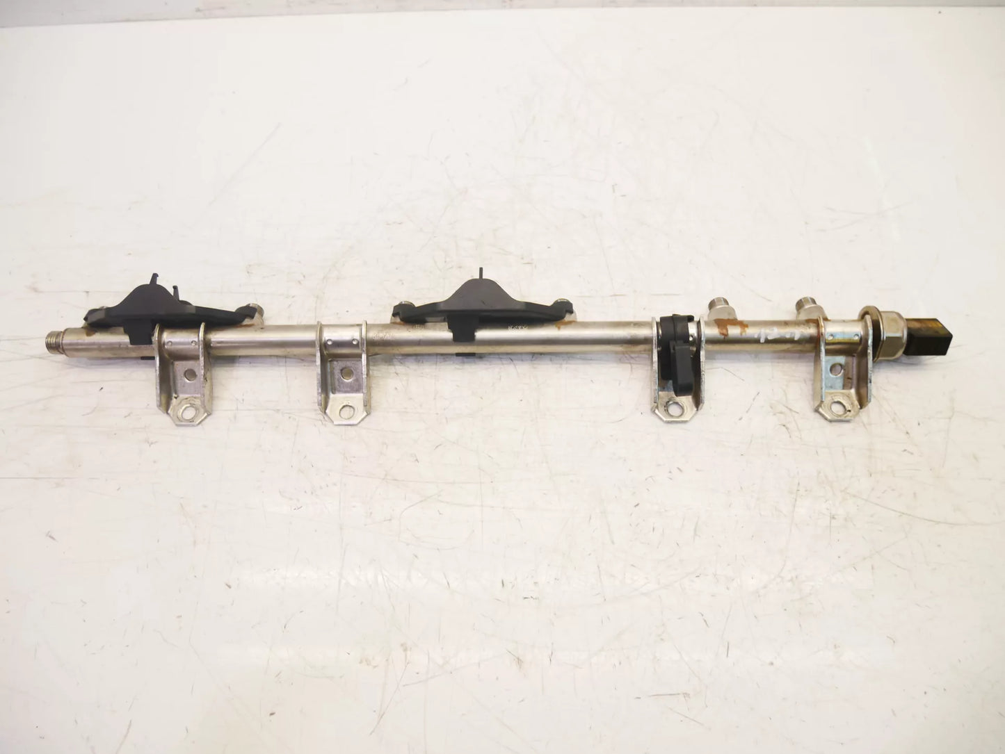 Rampa inyectora BMW Serie 3 E90 E91 E92 E93 3.0 335 i N54B30A N54 7555006