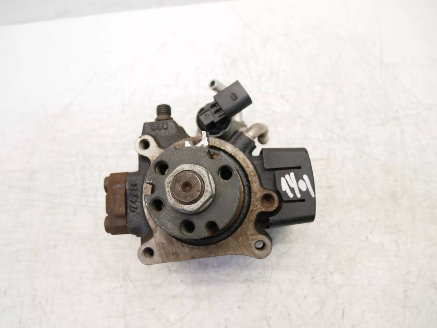 Bomba de alta presión Audi Volkswagen Skoda A1 Octavia Golf 1.6 TDI CAYC CAY 03L130755AN