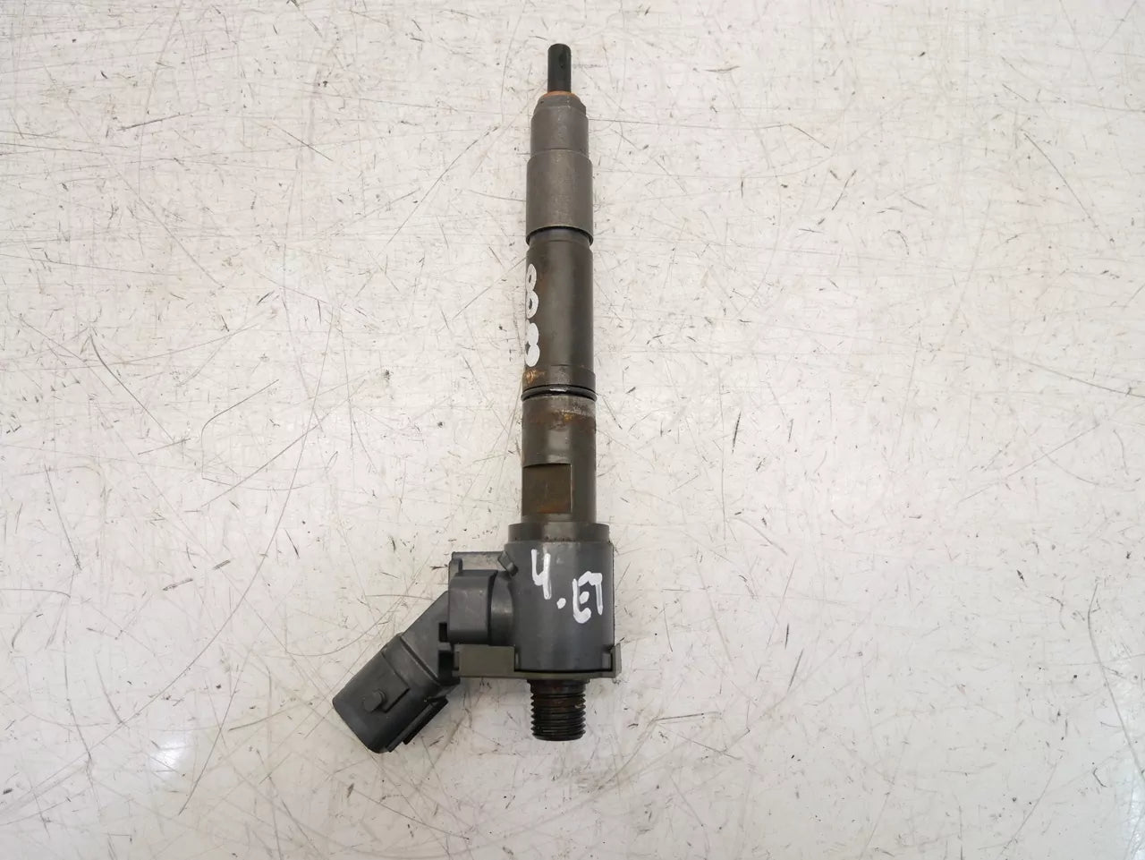 Inyector Boquilla de inyección Volvo 2,0 D2 D4204T8 31336878