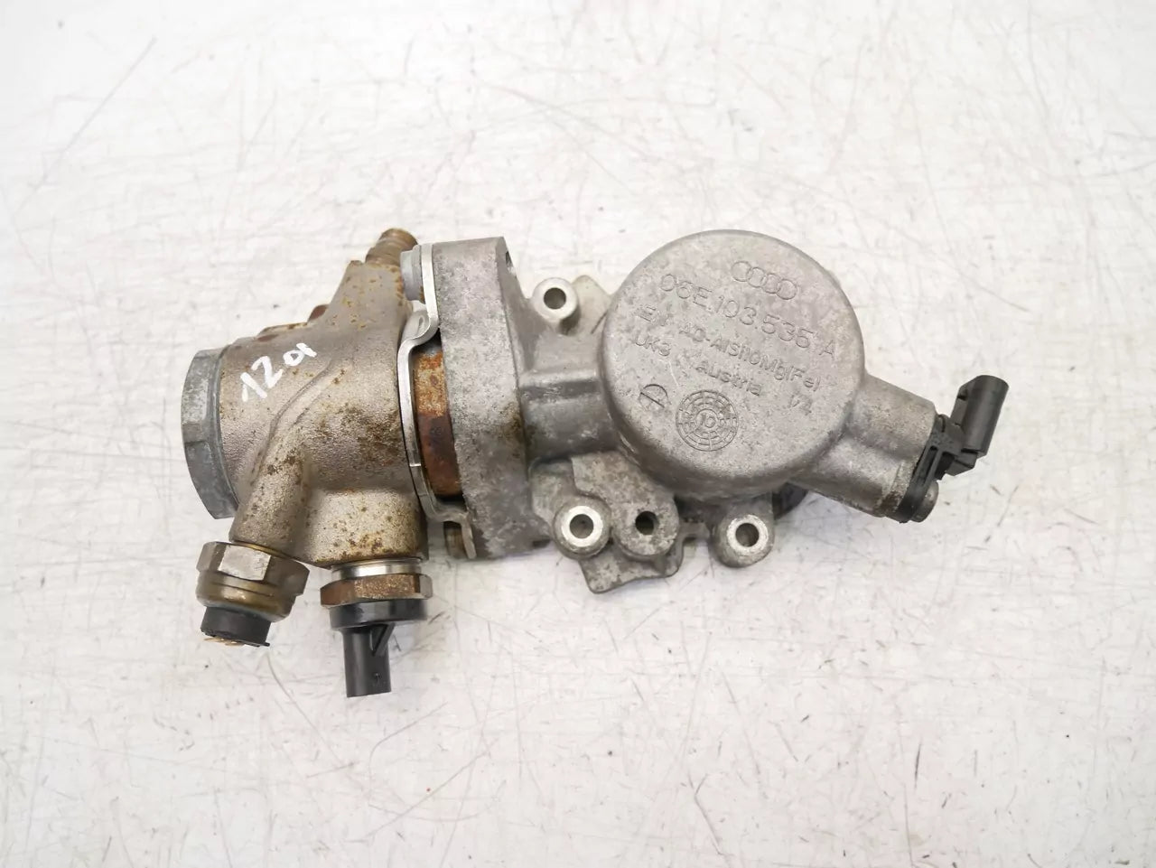 Bomba de combustible Audi 3,0 TFSI Quattro CCAA CCA 06E103535A